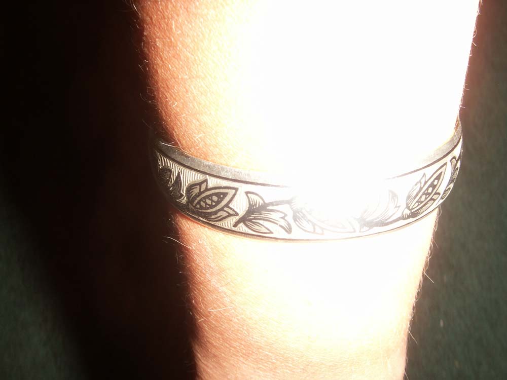 браслет серебряный. золото, серебро, бижа