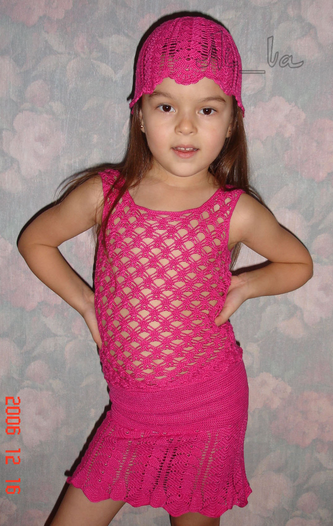 Летний костюмчик 'Малинка'. Крючок