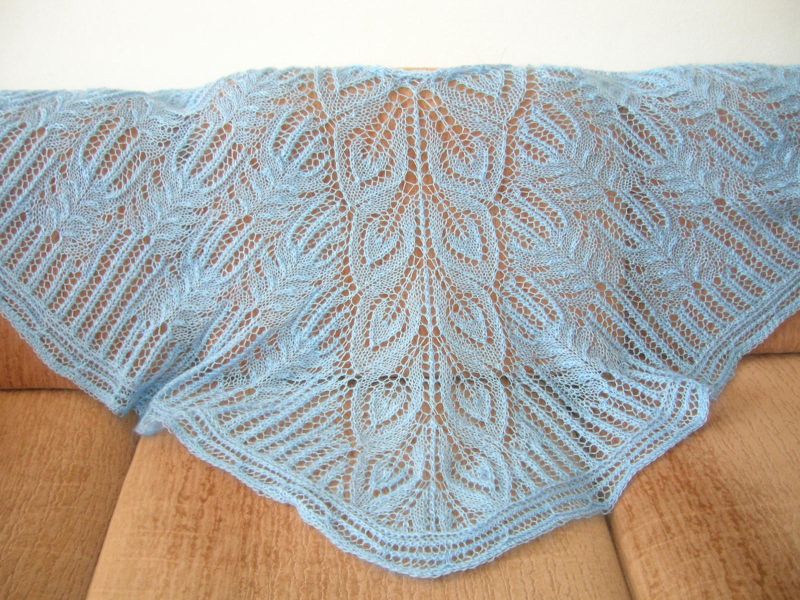 Шаль-пончо. Хваст