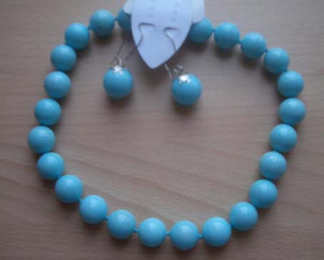 МОЛОДАЯ БИРЮЗА. БИЖУ