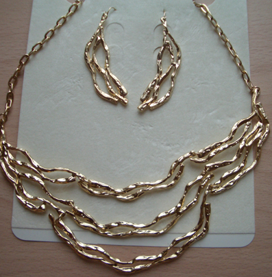 ВОЛНА ЗОЛОТО. БИЖУ