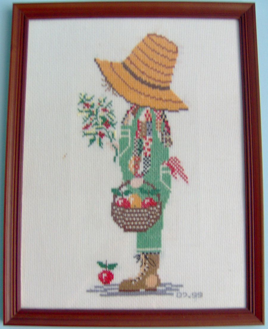 Ogrodnik.... Krzyżykowe hafciki