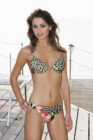 СНОГСШИБАЮЩИЕ КУПАЛЬНИКИ , Италия