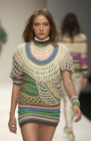 Clare Tough. с подиума 