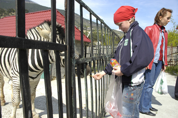 В Ялтинском зоопарке. 10 Майские в Крыму 2006