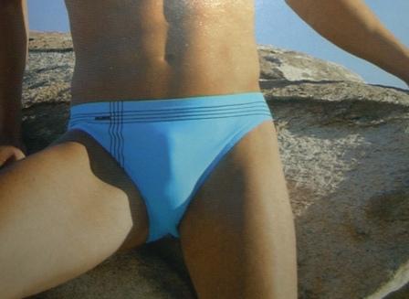 Плавки ( цвет черный). СНОГСШИБАЮЩИЕ КУПАЛЬНИКИ , Италия