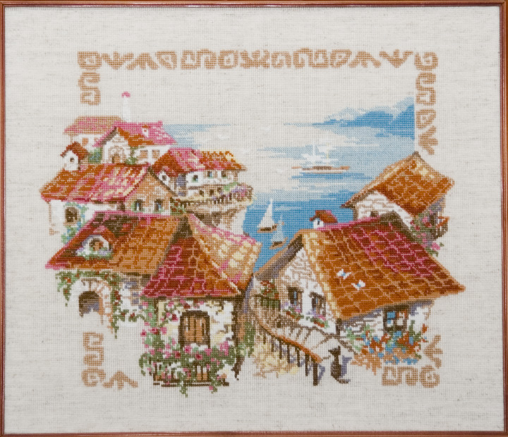 Город у моря. Вышивка крестиком