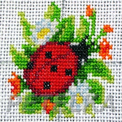 7. Игольница с маками (Vervaco)