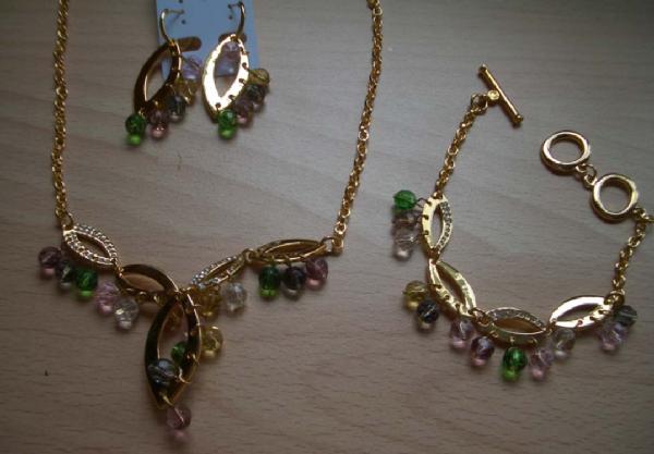 18.ягодки. БИЖУ