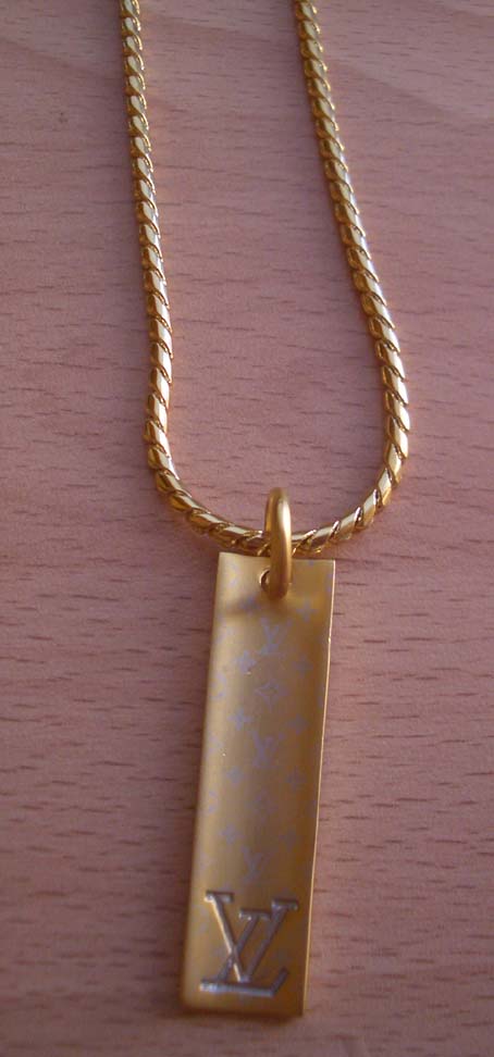 Луи Витон. БИЖУ