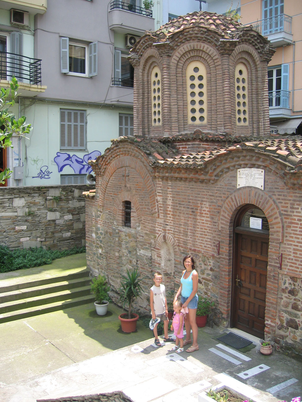 Старая церковь. Греция 2006