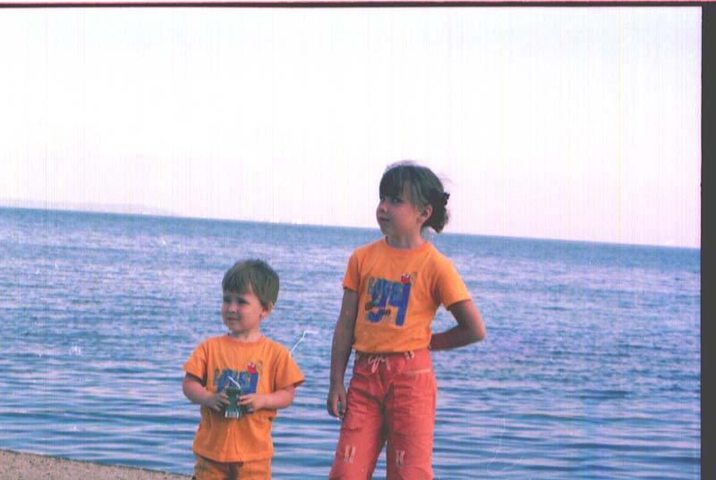 Сестрёнки. Голубицкая 06.2006