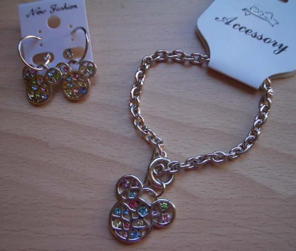 Микки. БИЖУ