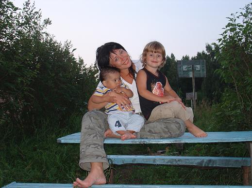 Дело было вечером. Третий сын и первые два:-)