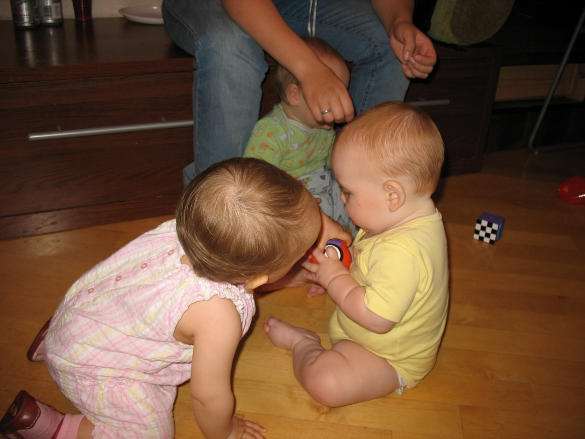 Местные разборки)). Годовасия 20.08.06