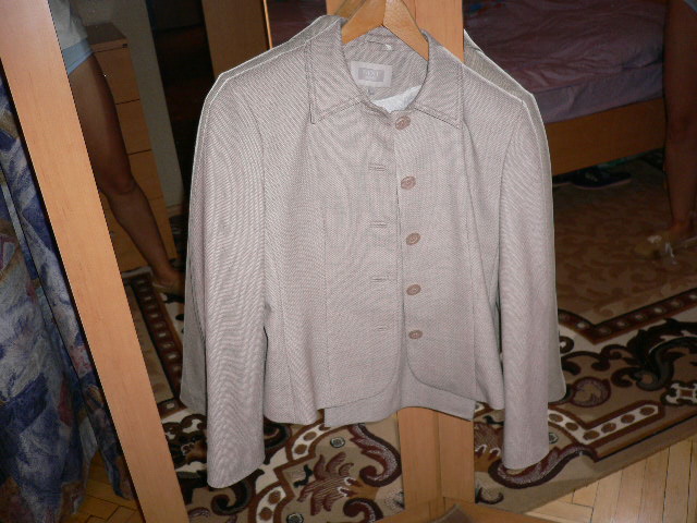 вещи 46размера