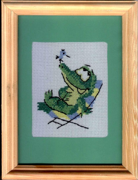 Крокодильчик - подарок нашему логопеду. Мои вышивки