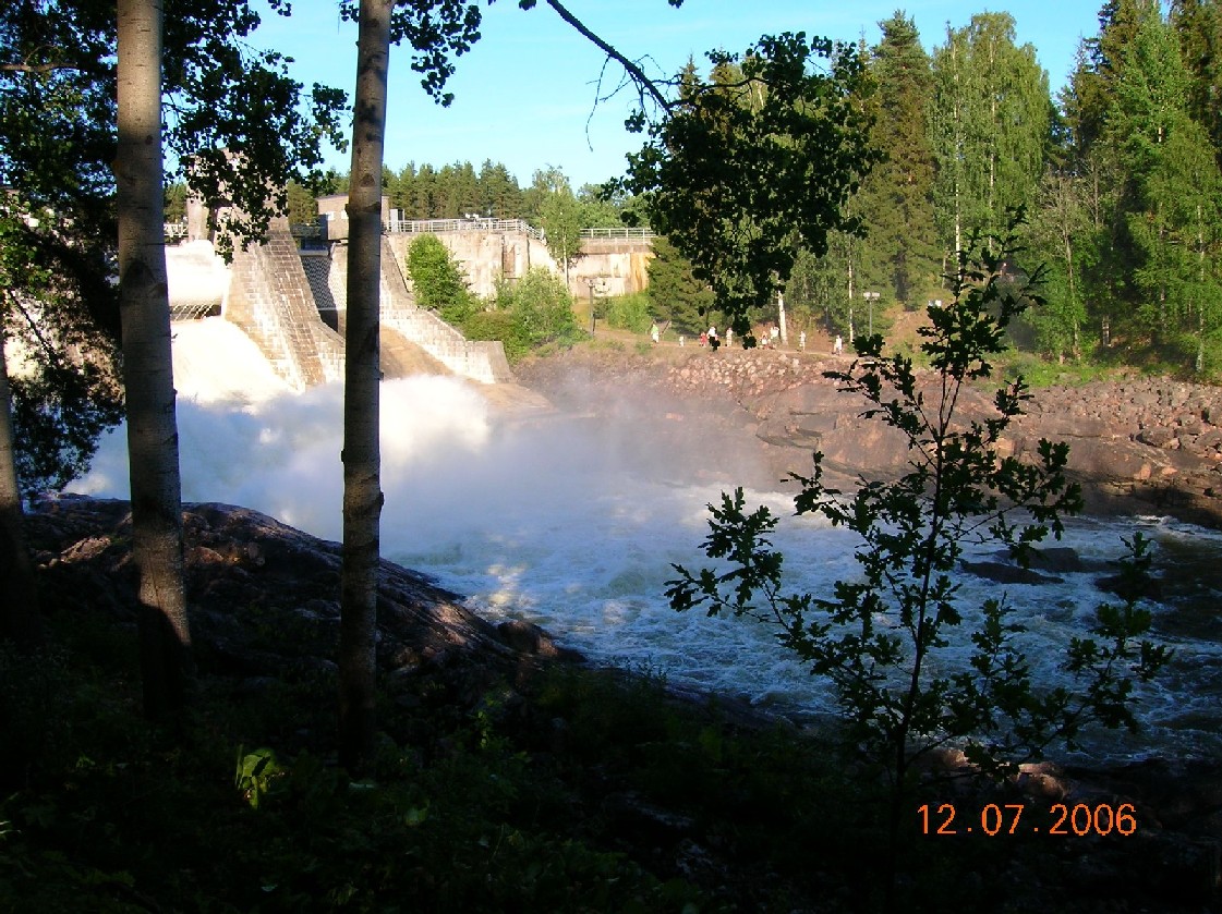 спуск воды в Иматре. поездка в Финляндию