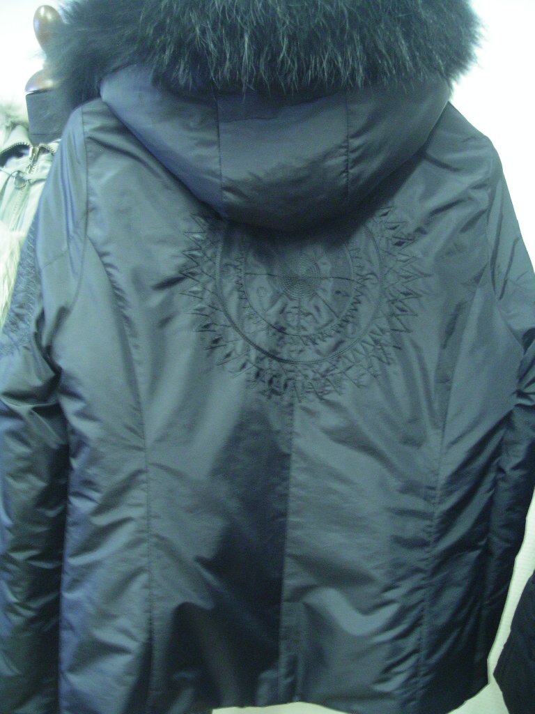 Курточка 7014 черный, молочный, розовый  4150 с %. Осень! можно заказывать