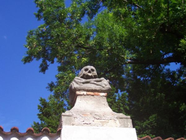 охранный столб. Чехия - Костехранилище