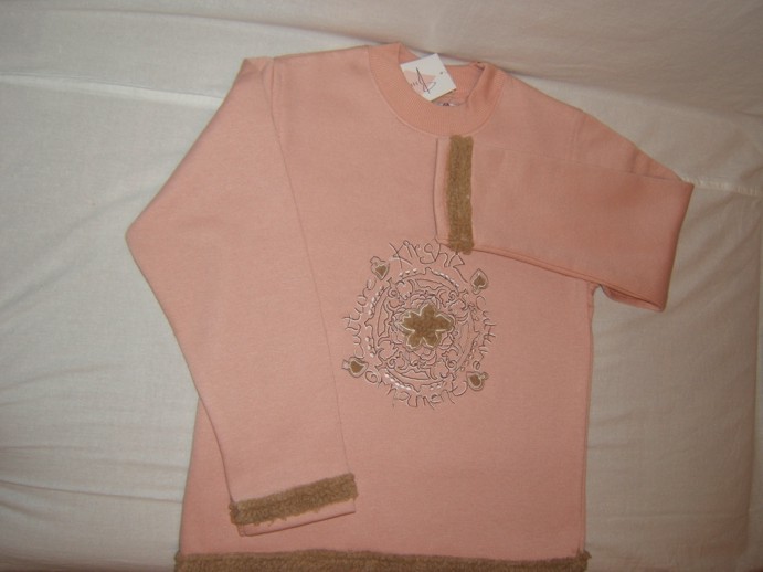 Толстовка с вышивкой для девочки, арт. 002 К. Одежда для девочек