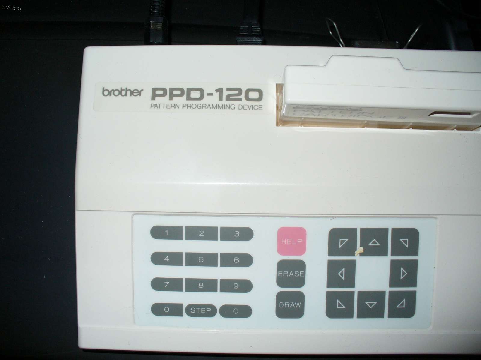 ПРОДАЮ  Электронную вяз. машину Бразер КН940/850  Производства  Японии