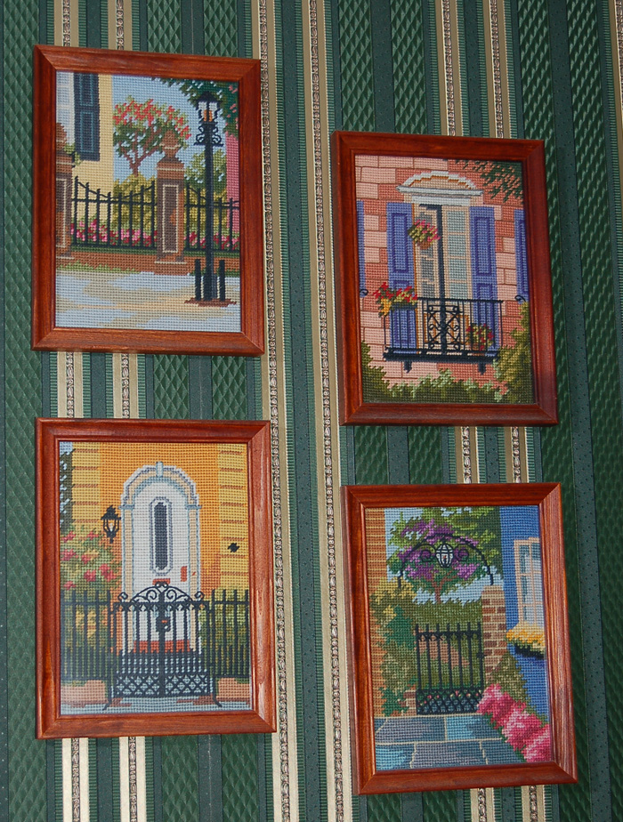 'Городские дворики'.. Вышивка/Мои работы
