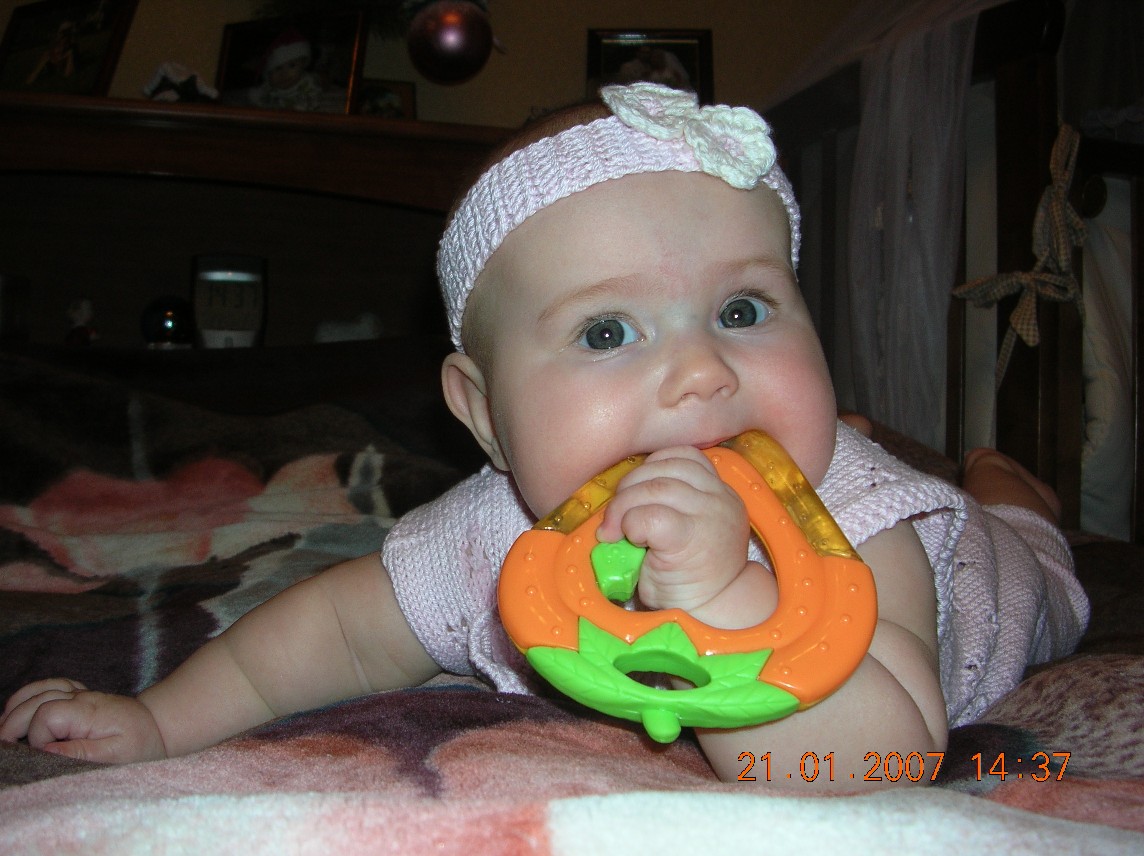 клубничка. 6-ый месяц