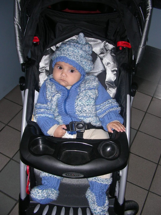 Это опять для внука. Уж очень быстро растет.. 