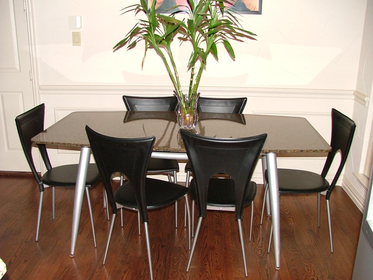 Кухня, стол