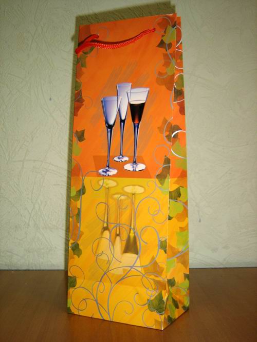 Бутылочный подарочный пакет A1226. Пакеты