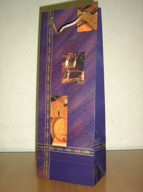 Бутылочный подарочный пакет A1231. Пакеты