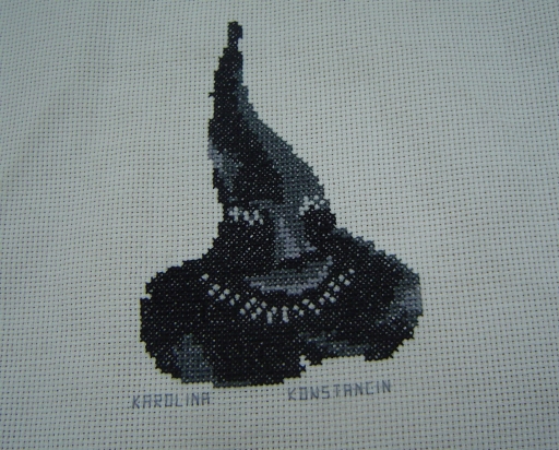 442 Tiara. 1.1.Kwadraciki na kolderki 0400-0499
