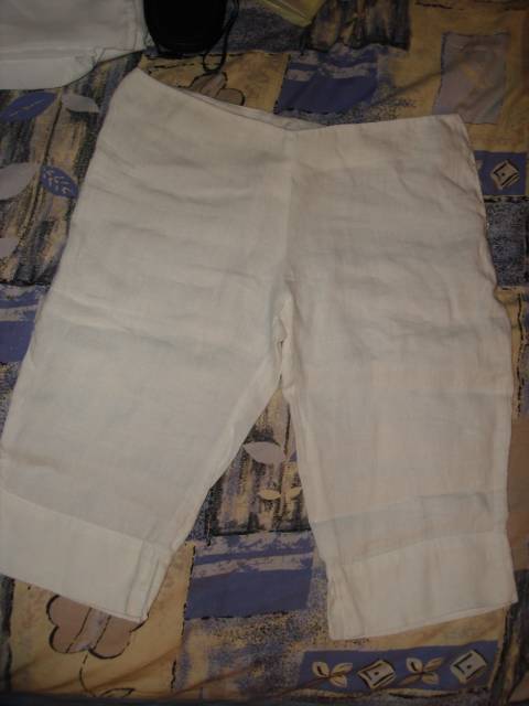 бриджи лен р-р 42-44 500р. брюки,джинсы,шорты