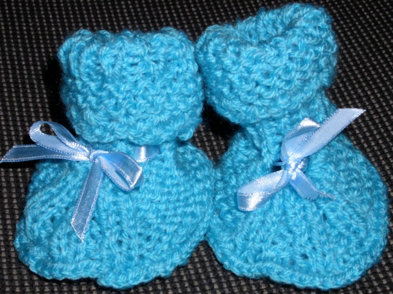 Пинетки и сапожки. Детское