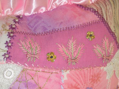 Подушка Девичьи грёзы 4. Подушки