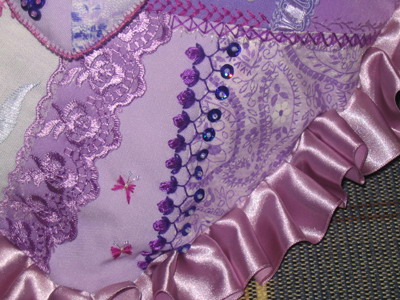 Подушка Сиреневое сердце 5. Подушки