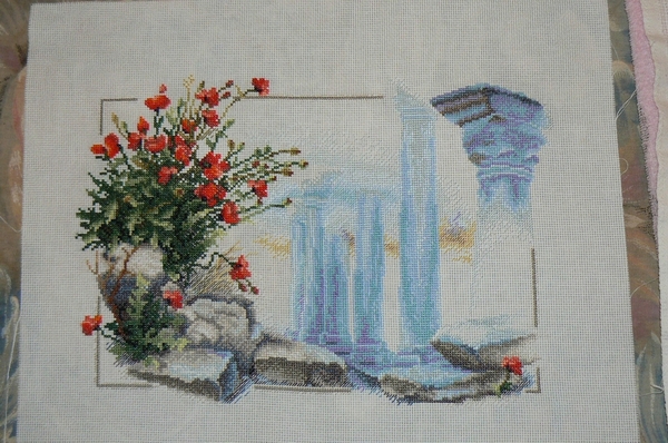 Процесс вышивки Маков