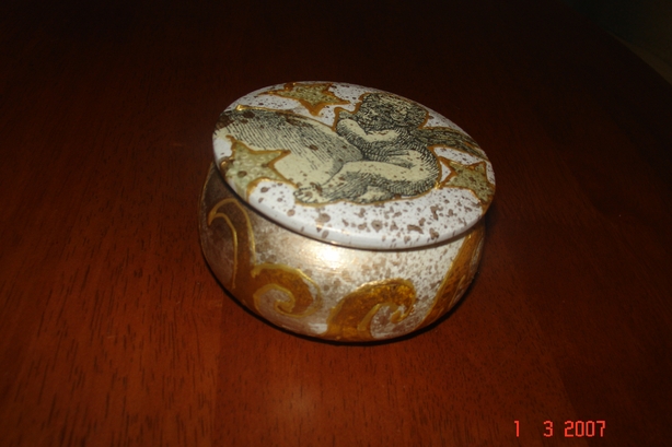 вид сбоку. декупаж