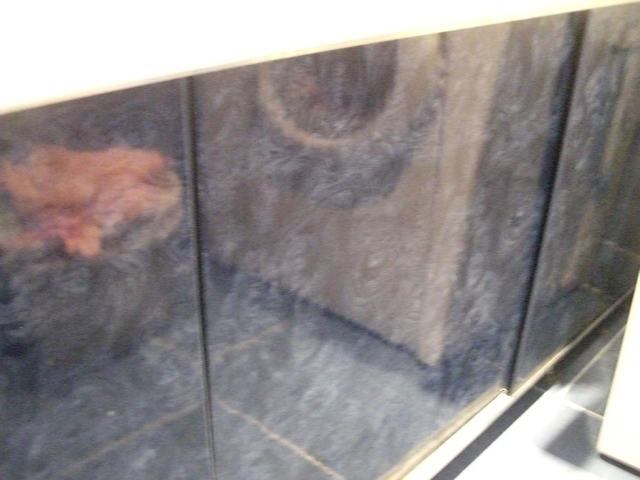 экран под ванной. Ванная