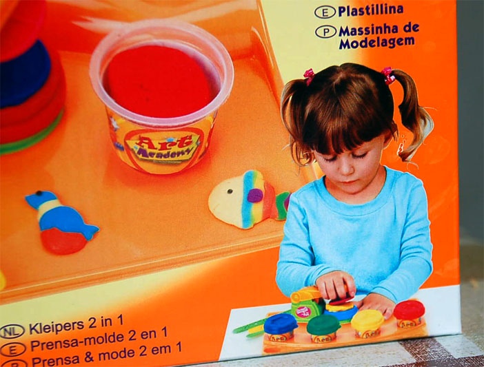 Play 8100 Набор с пластилином и прессом 183 руб. playgo