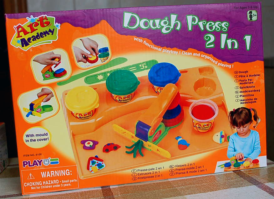 Play 8100 Набор с пластилином и прессом 183 руб. playgo