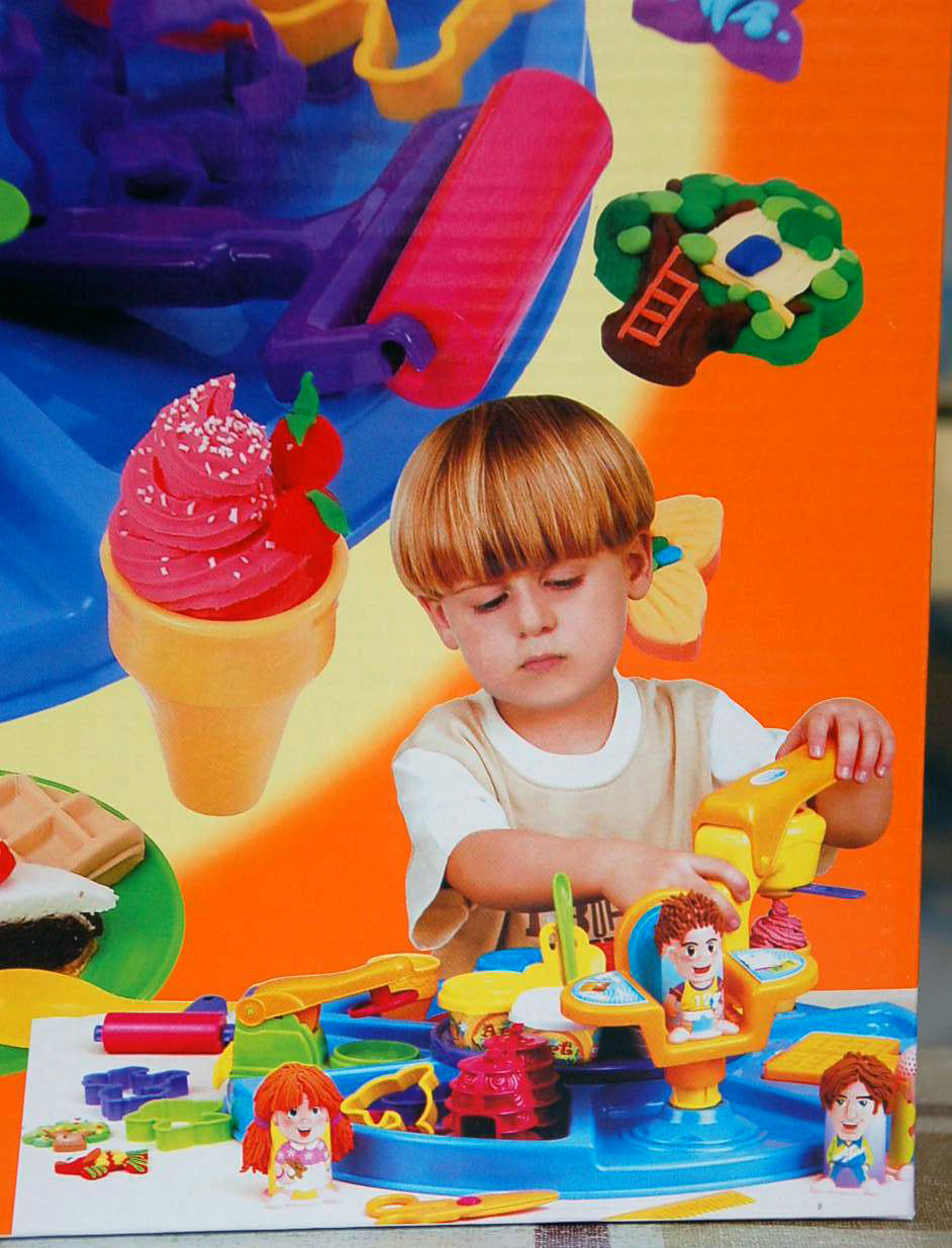 Play 8250	Набор с пластилином  'Мульти'	728,00. playgo