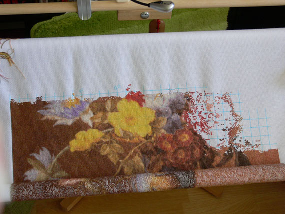 Цветы в голубой вазе (процесс)