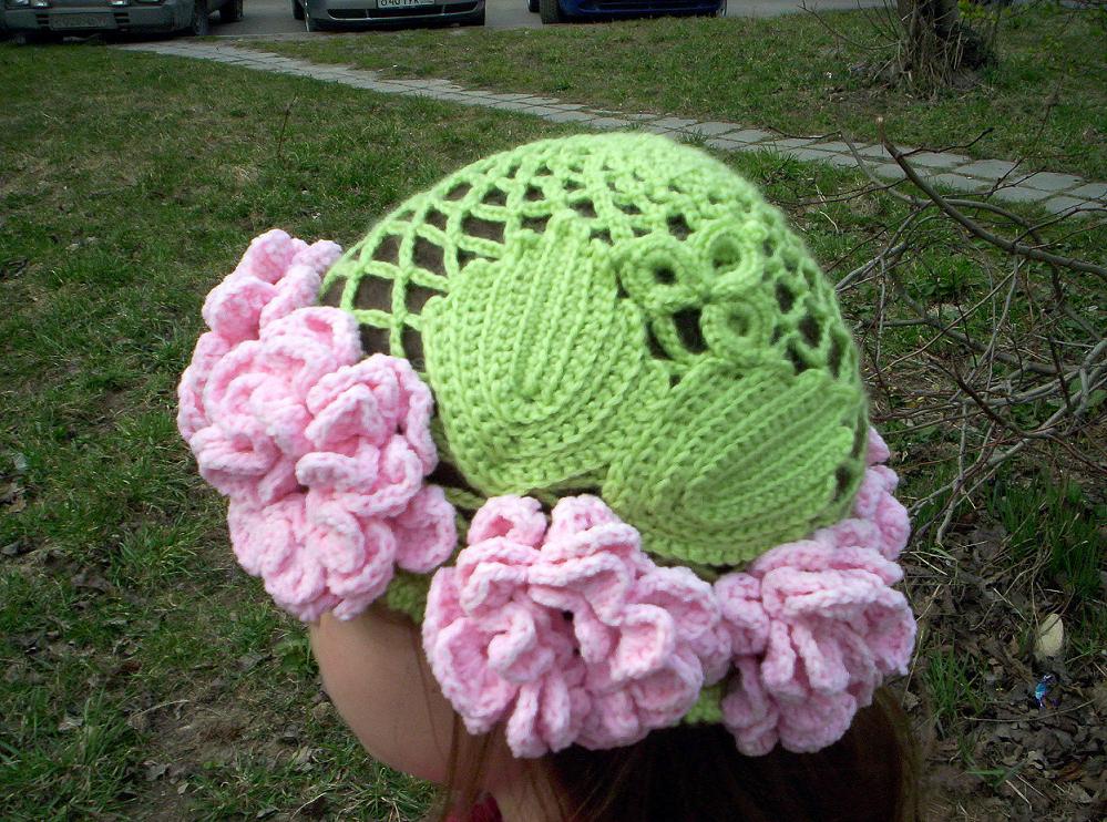 Весенняя шапочка. первые вязалки