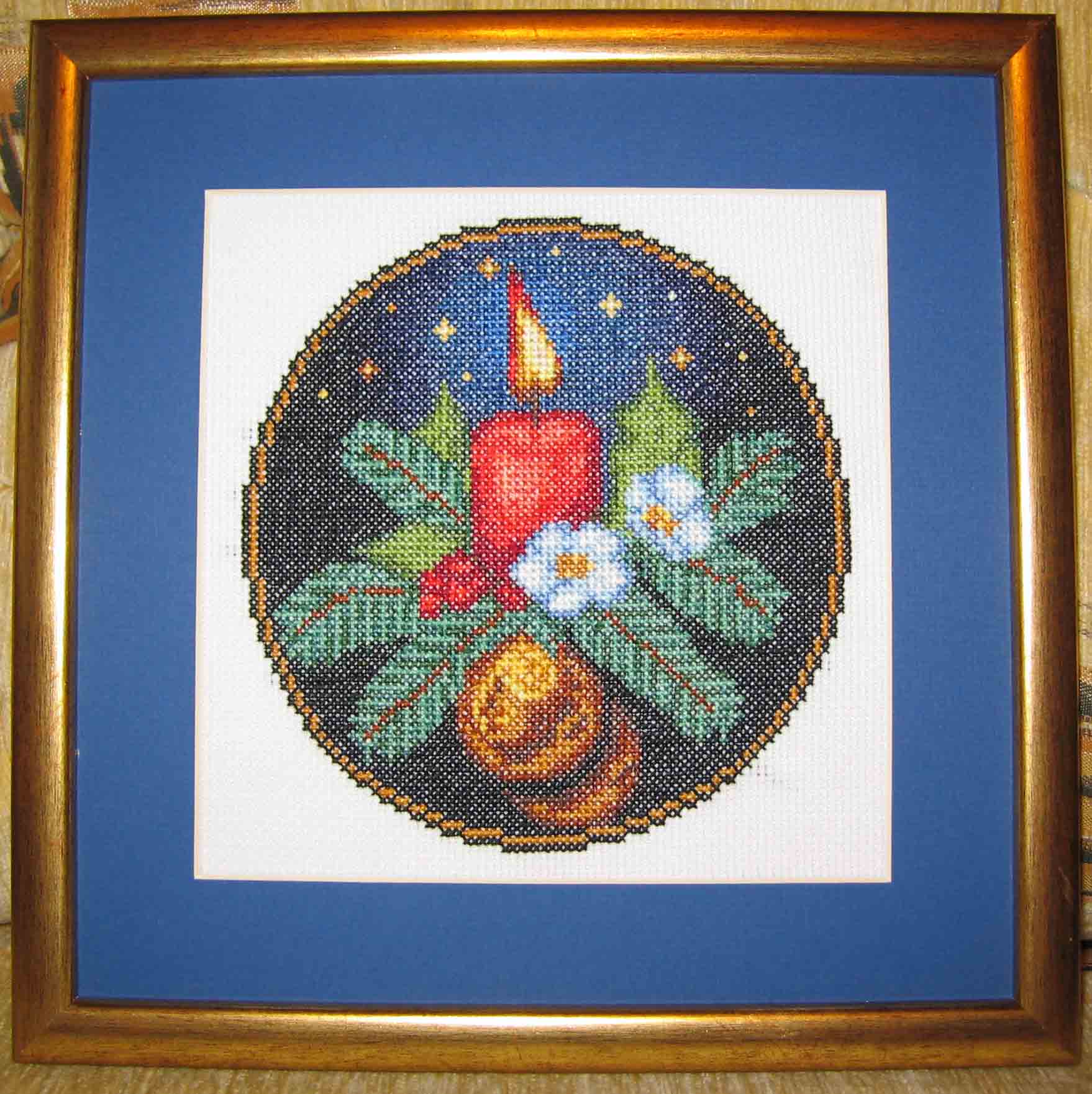 Solaria gallery «Новый год 2003». Вышивание