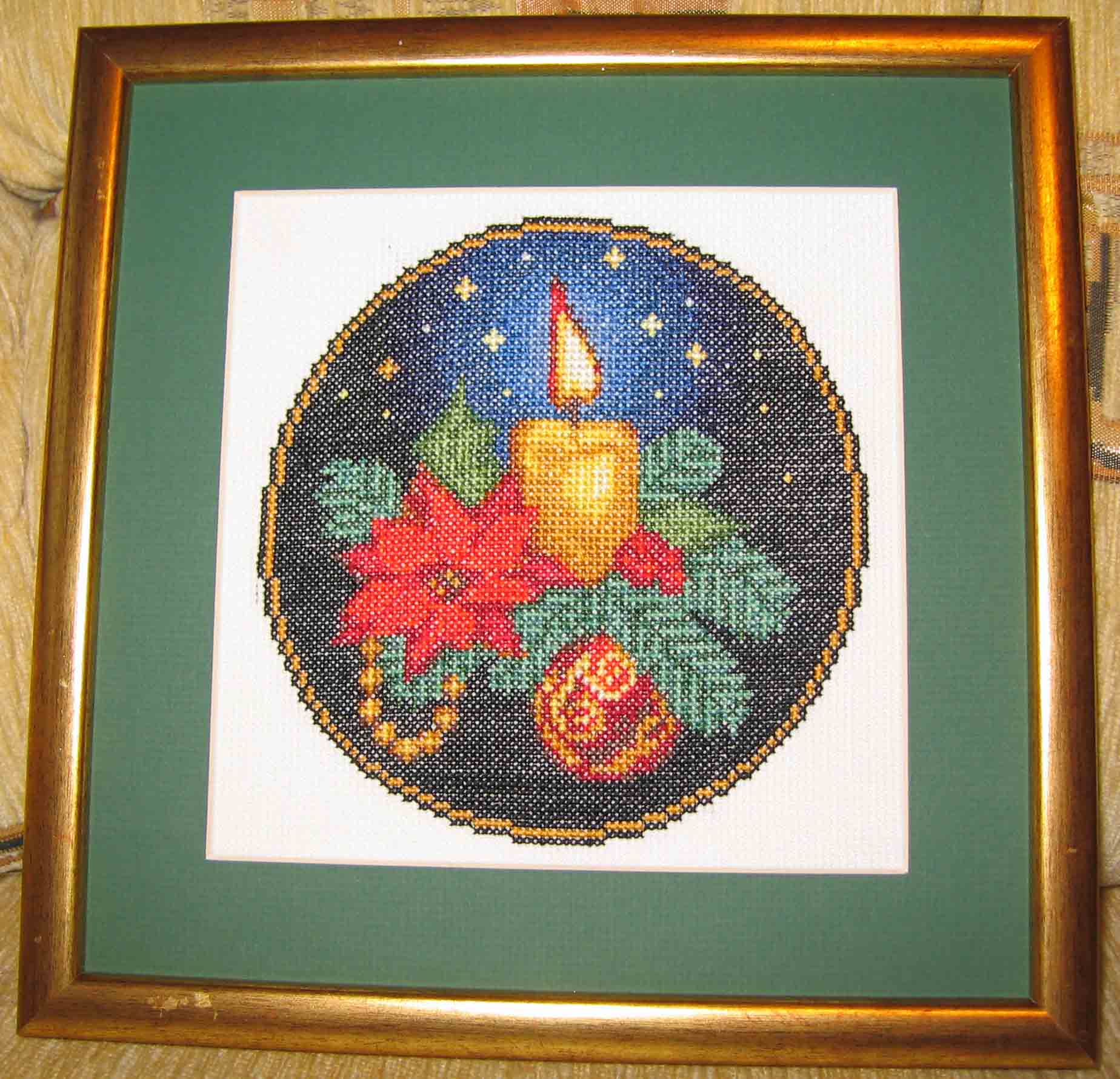 Solaria gallery «Новый год 2002». Вышивание