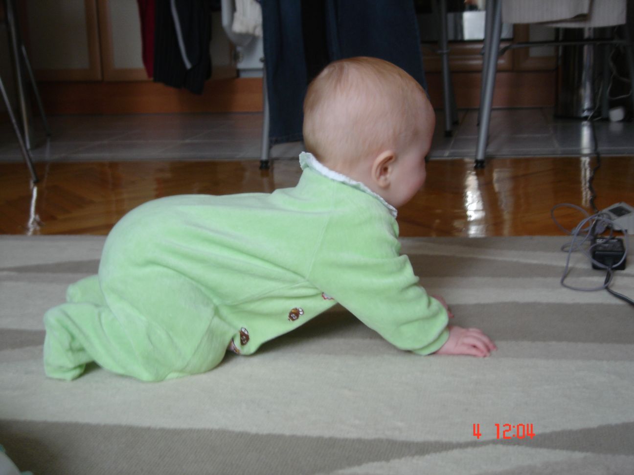 Ползем. Кристинка