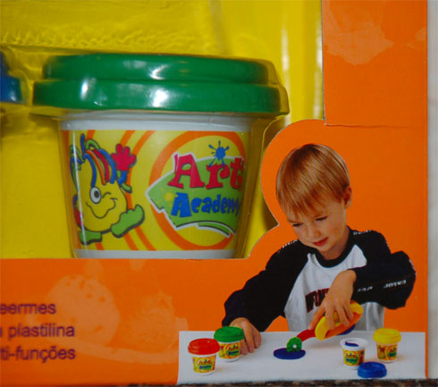 Play 8111	Набор с пластилином и инструментами	224,00. playgo