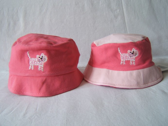 Панама Кошечка. Шапочки, Шляпки, Кепки